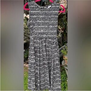 S Max Mara Black White Abstract Print Sleeveless Fit and Flare Midi Dress Size 2